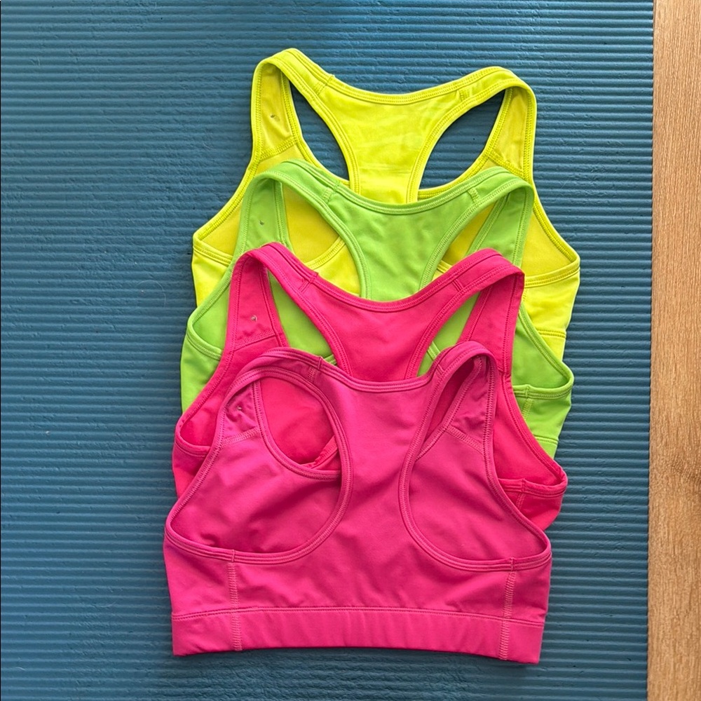 Nike Dri-FIT Sports Bras Set - Picture 3 of 3